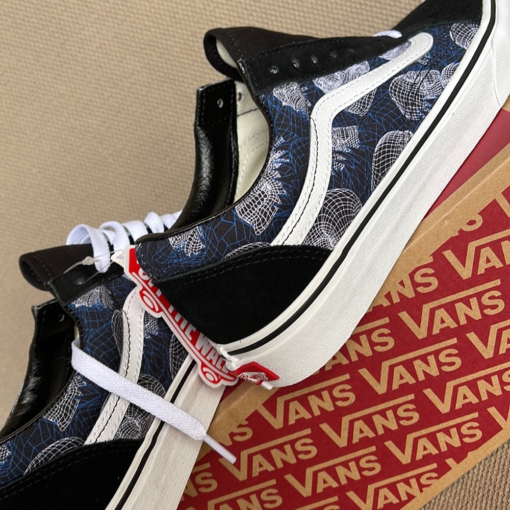 Vans Old Skool Wireframe Skulls Black / True White WMNS - Picture 15 of 16